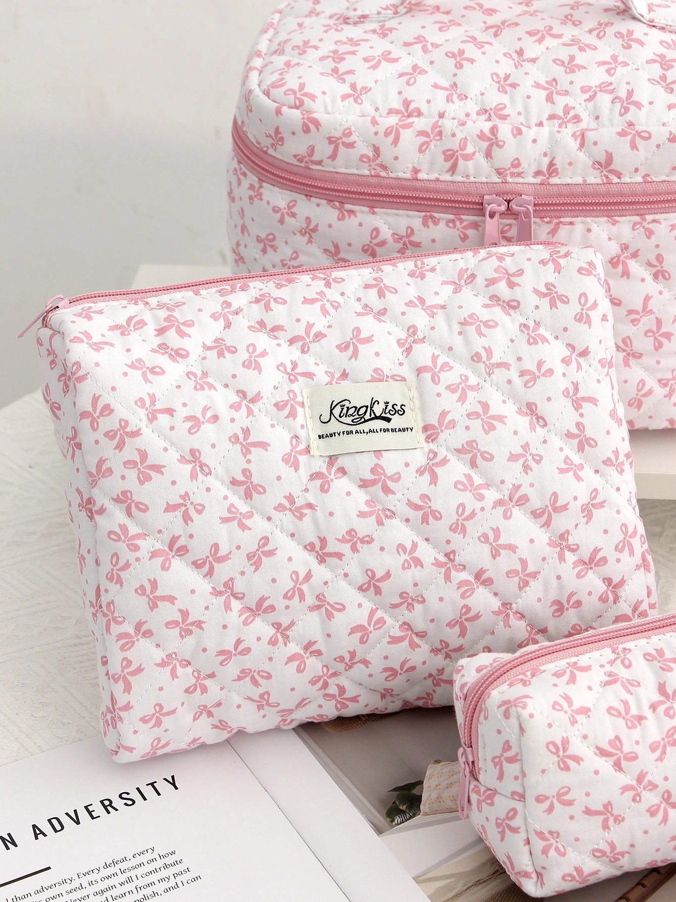 Pink Bowknit Cosmetic Bag/Makeup Organizer