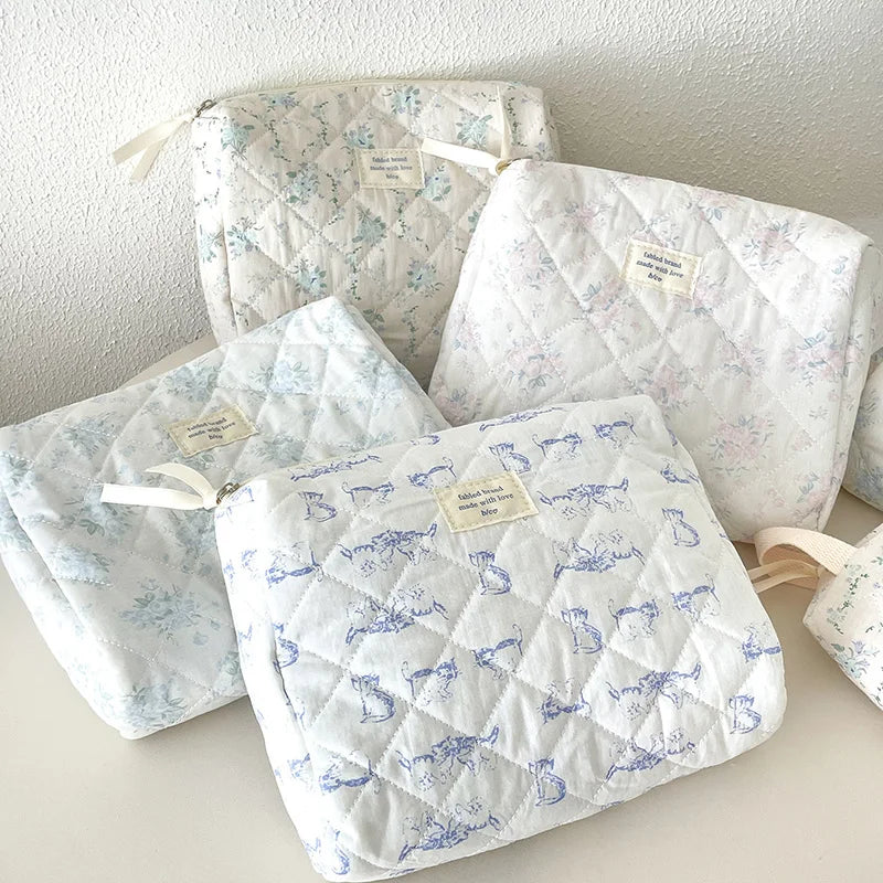 3 Types Floral Cosmetic Bag Set/Quilted Travel Tote