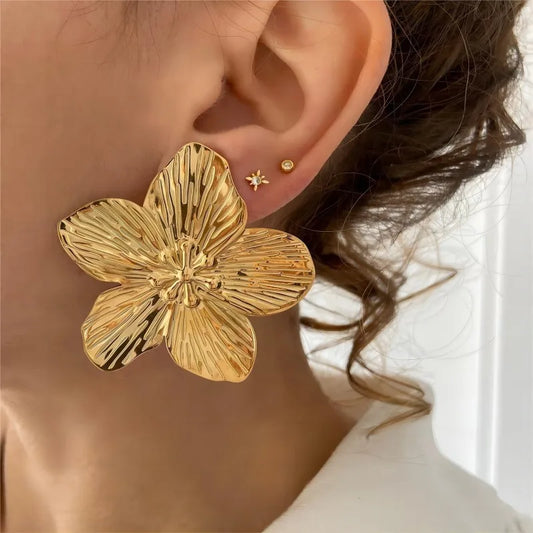 French Vintage Gold Flower Stud Earrings