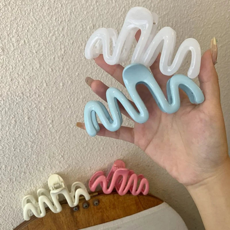 Wave Crab Claw Clips